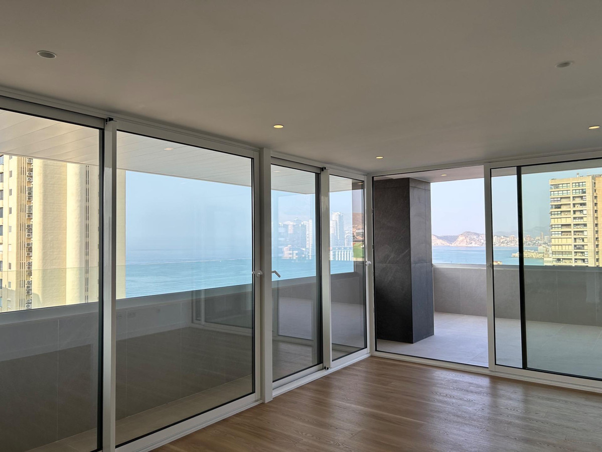 3 Bed Apartment for sale in Benidorm Costa Blanca, Alicante, Spain