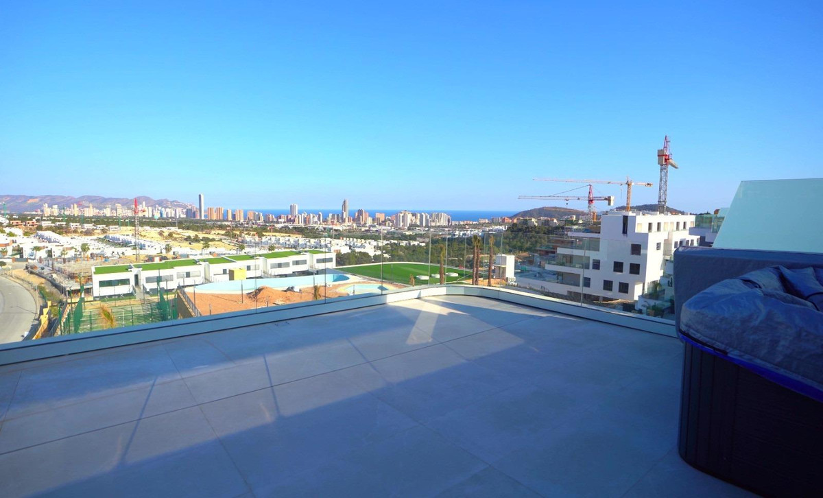 Se vende Apartamento Planta Media de 4 dormitorios en Costa Blanca, Alicante, España