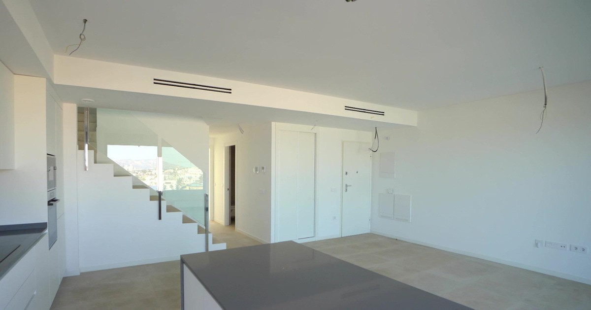 Se vende Apartamento Planta Media de 4 dormitorios en Costa Blanca, Alicante, España