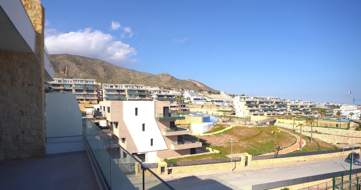 Se vende Apartamento Planta Media de 4 dormitorios en Costa Blanca, Alicante, España