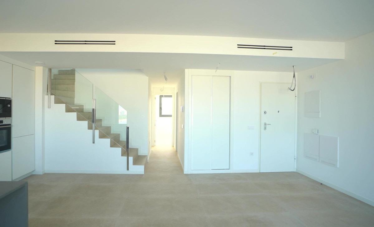 Se vende Apartamento Planta Media de 4 dormitorios en Costa Blanca, Alicante, España