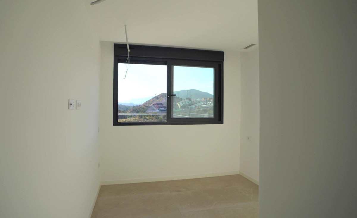 Se vende Apartamento Planta Media de 4 dormitorios en Costa Blanca, Alicante, España
