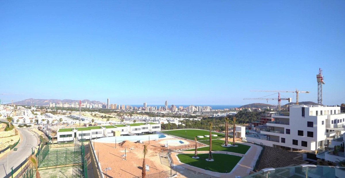 Se vende Apartamento Planta Media de 4 dormitorios en Costa Blanca, Alicante, España