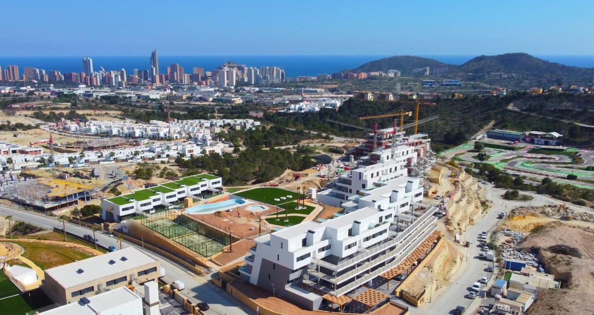 Se vende Apartamento Planta Media de 4 dormitorios en Costa Blanca, Alicante, España