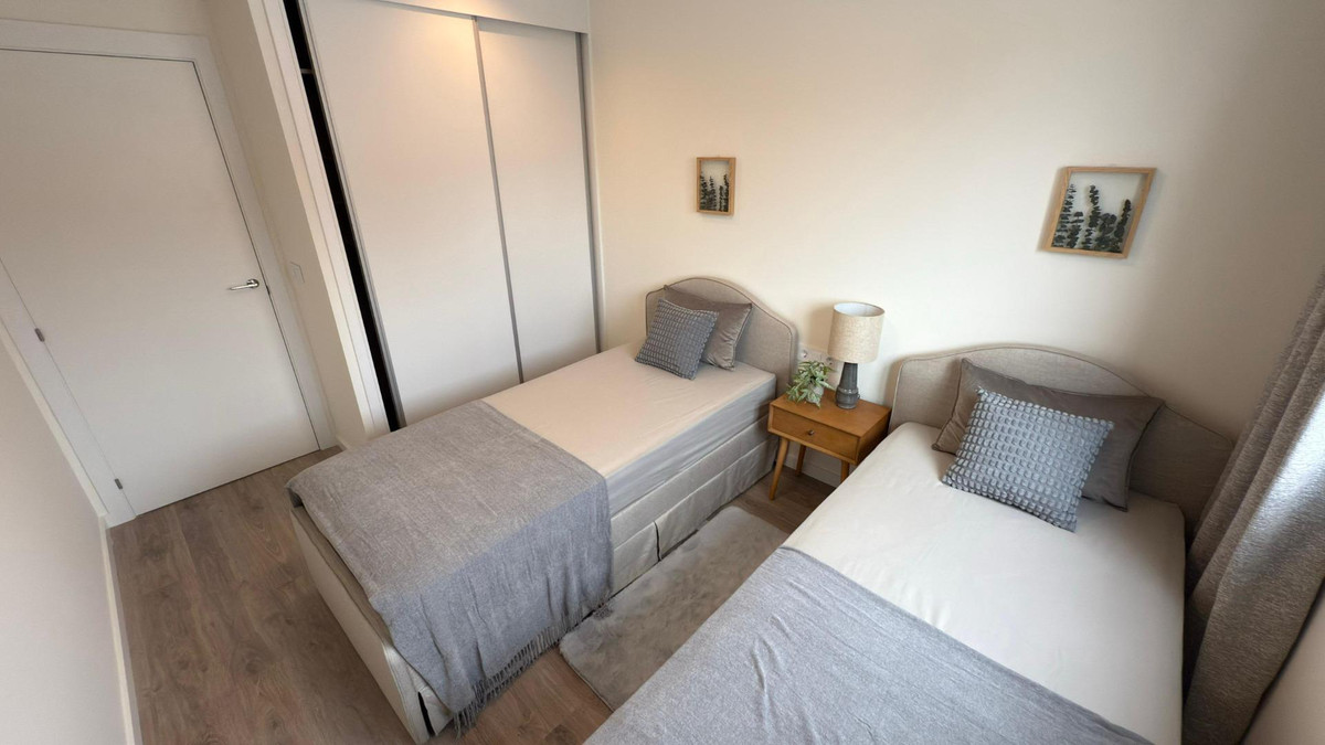 Se vende Adosada de 5 dormitorios en Costa Blanca, Alicante, España