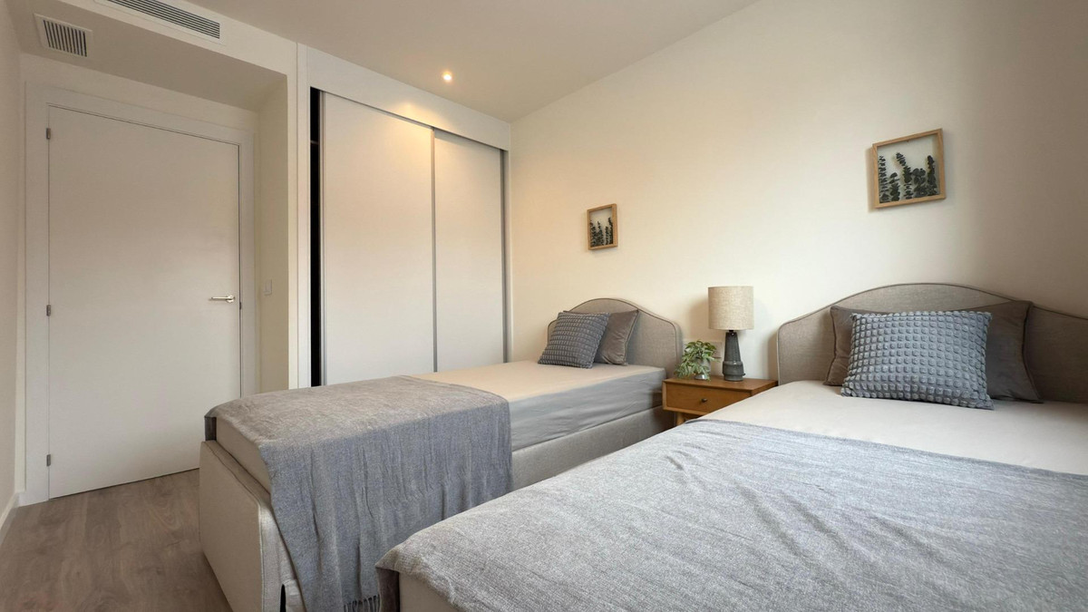 Se vende Adosada de 5 dormitorios en Costa Blanca, Alicante, España