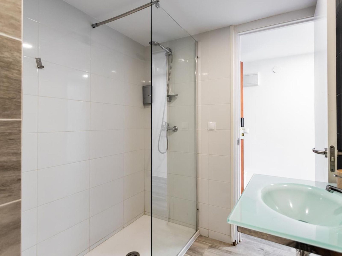 Se vende Apartamento Planta Media de 1 dormitorios en Costa Del Sol, Málaga, España