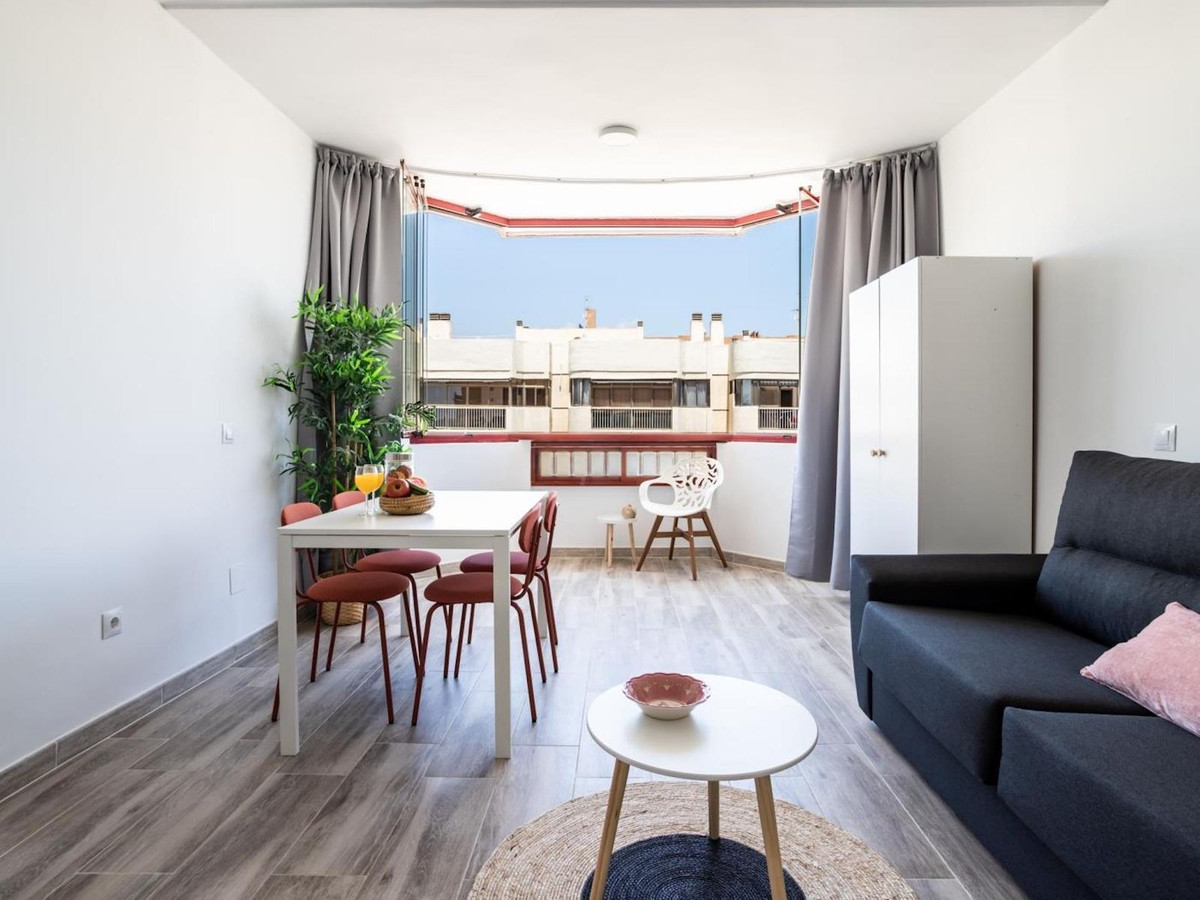 Se vende Apartamento Planta Media de 1 dormitorios en Costa Del Sol, Málaga, España