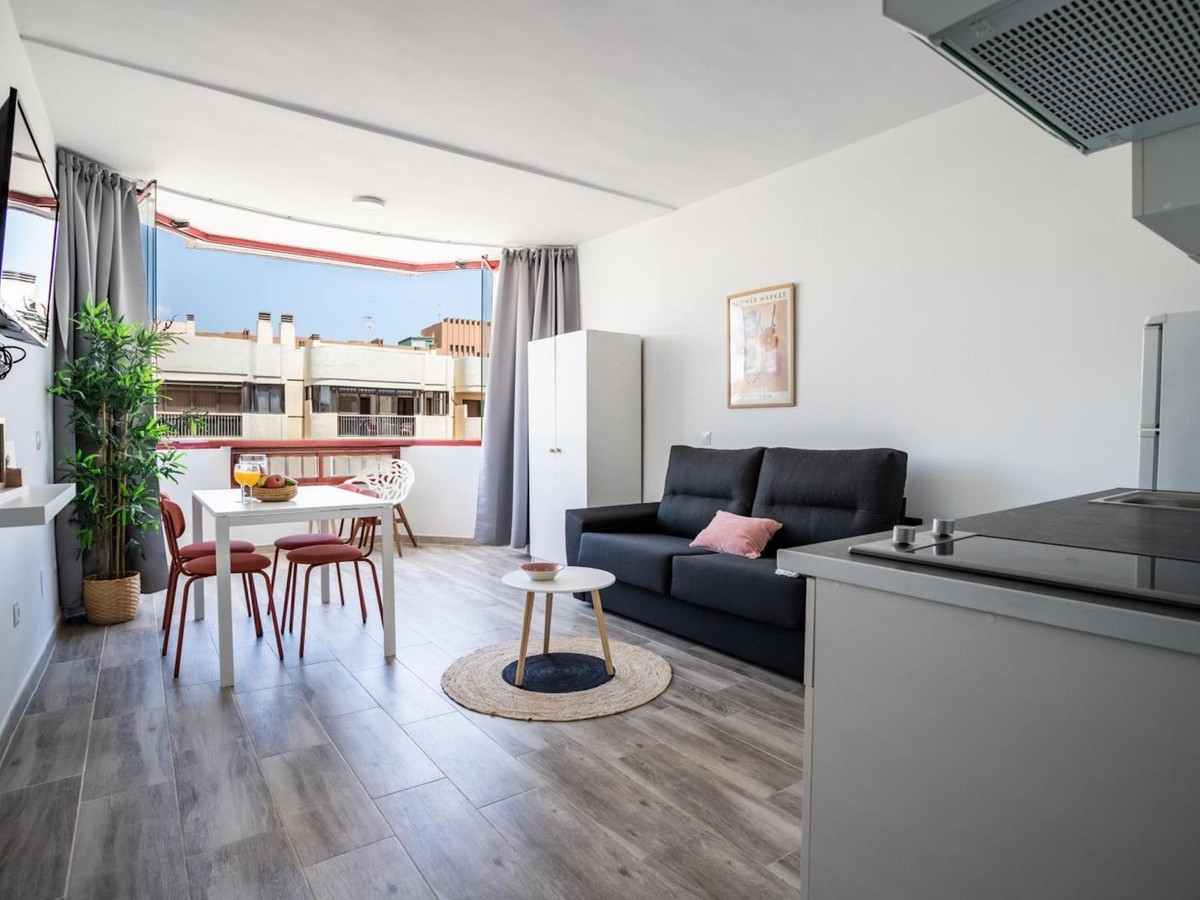 Se vende Apartamento Planta Media de 1 dormitorios en Costa Del Sol, Málaga, España