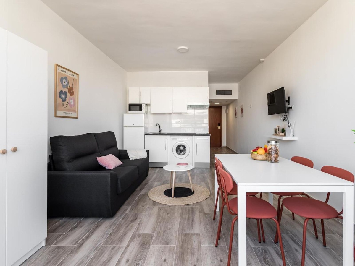 Se vende Apartamento Planta Media de 1 dormitorios en Costa Del Sol, Málaga, España
