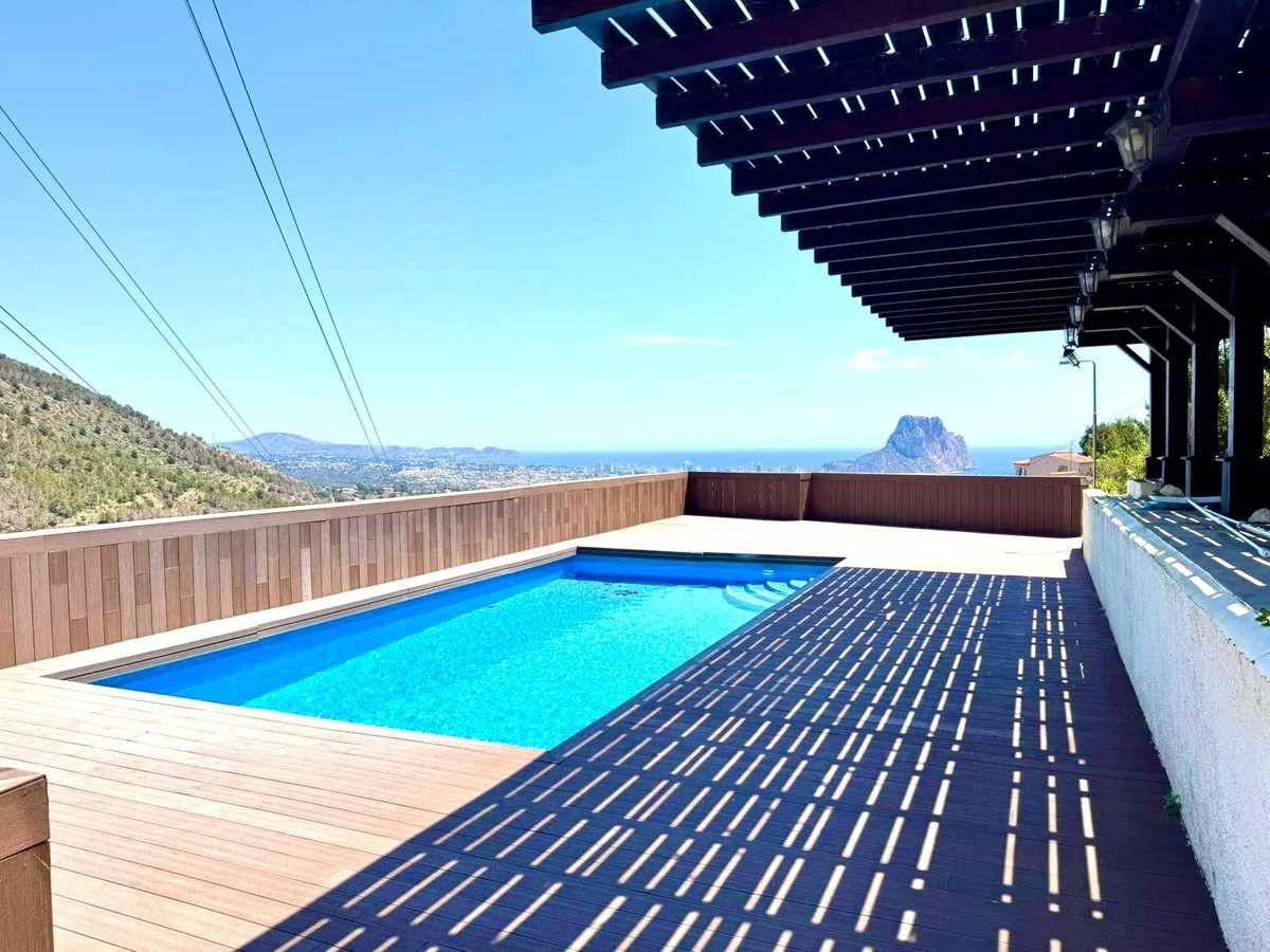 Se vende Villa - Chalet de 3 dormitorios en Costa Blanca, Alicante, España