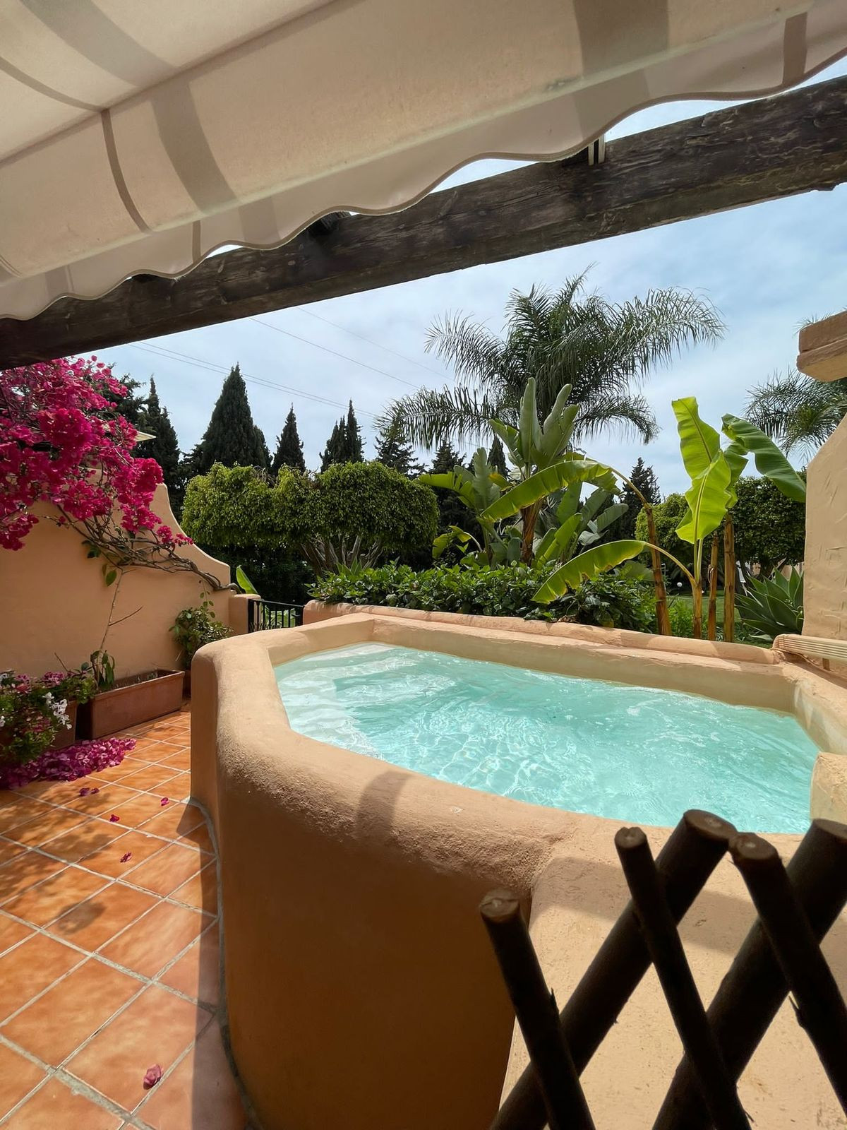 3 Bed Townhouse for sale in Nagüeles Costa Del Sol, Málaga, Spain
