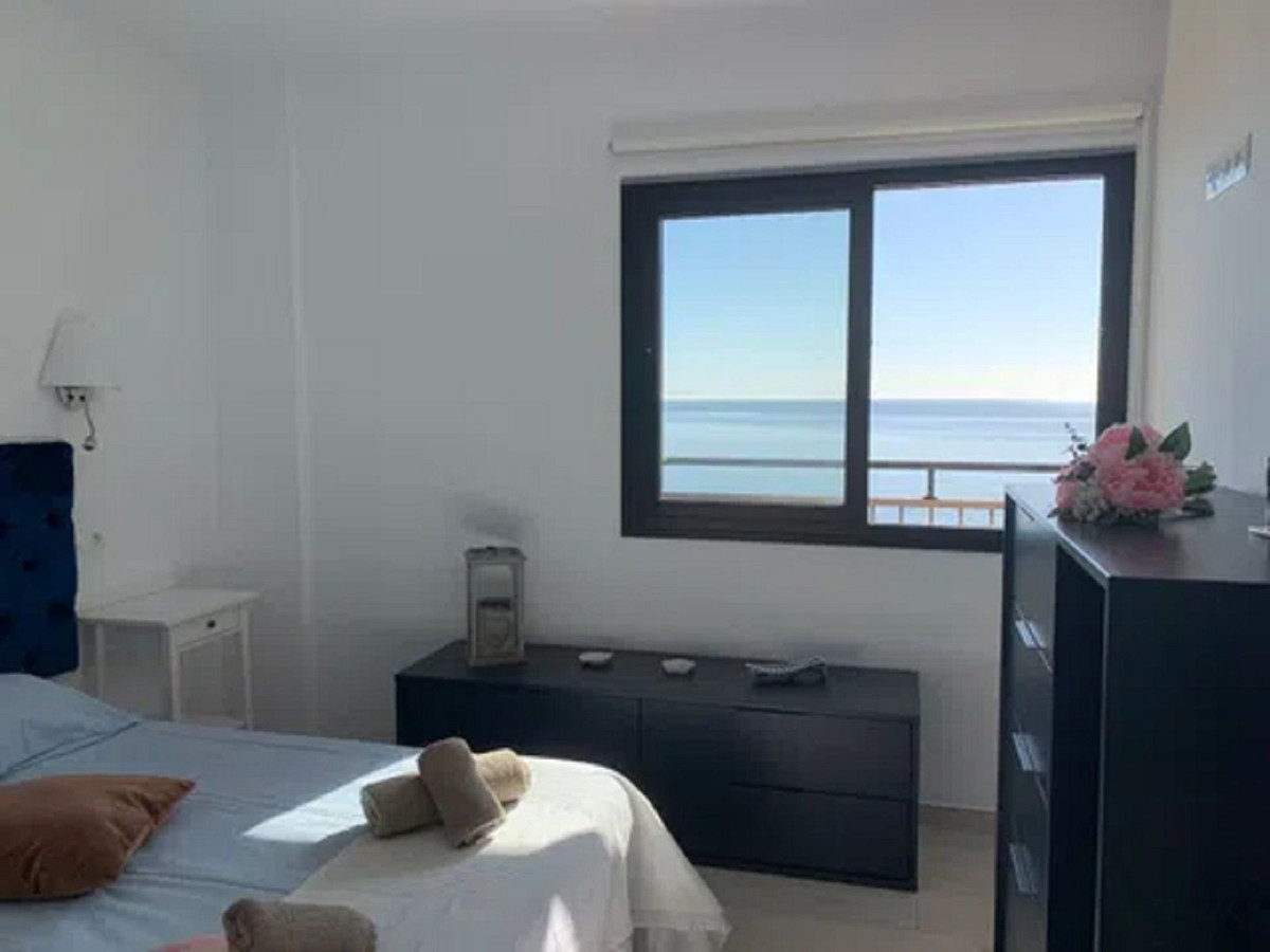 2 Bed Apartment for sale in Fuengirola Costa Del Sol, Málaga, Spain