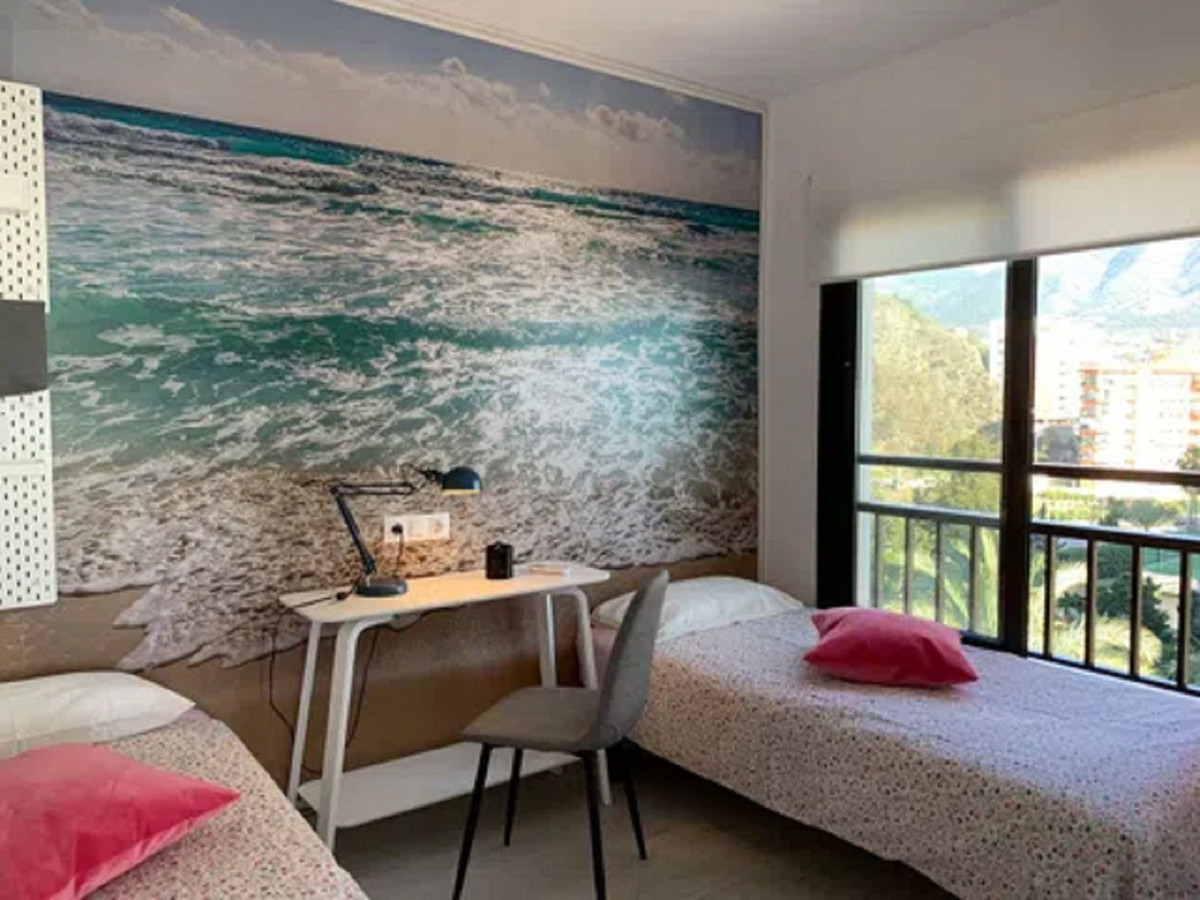 2 Bed Apartment for sale in Fuengirola Costa Del Sol, Málaga, Spain