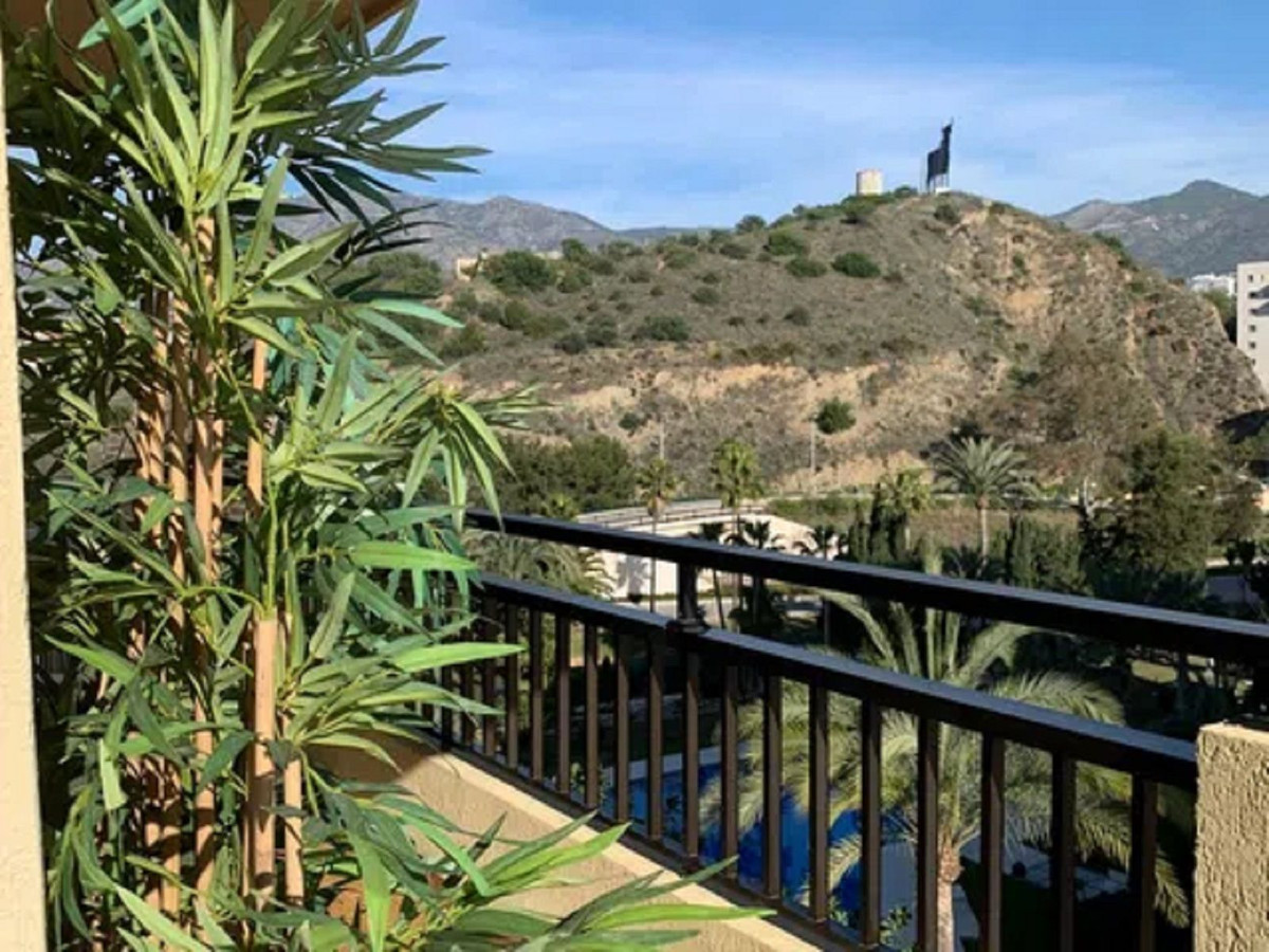2 Bed Apartment for sale in Fuengirola Costa Del Sol, Málaga, Spain