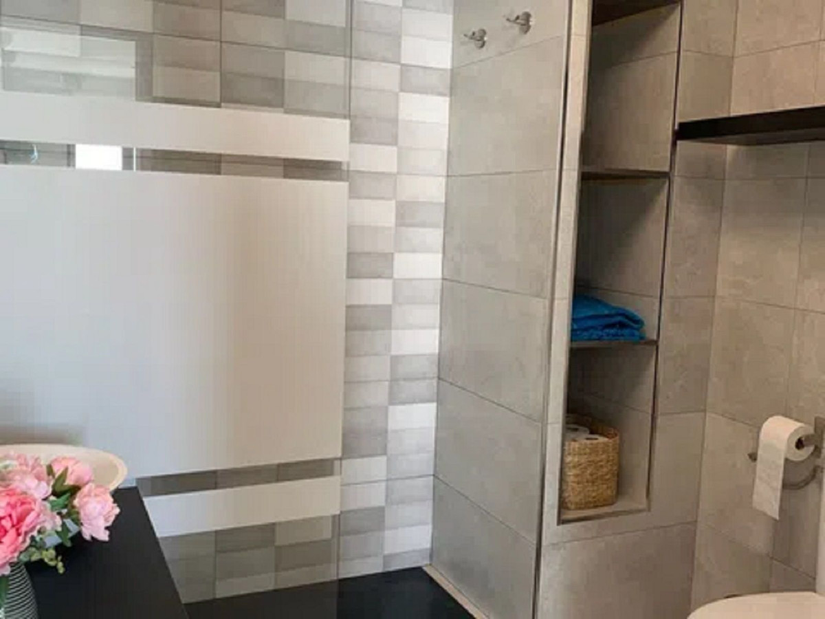 2 Bed Apartment for sale in Fuengirola Costa Del Sol, Málaga, Spain