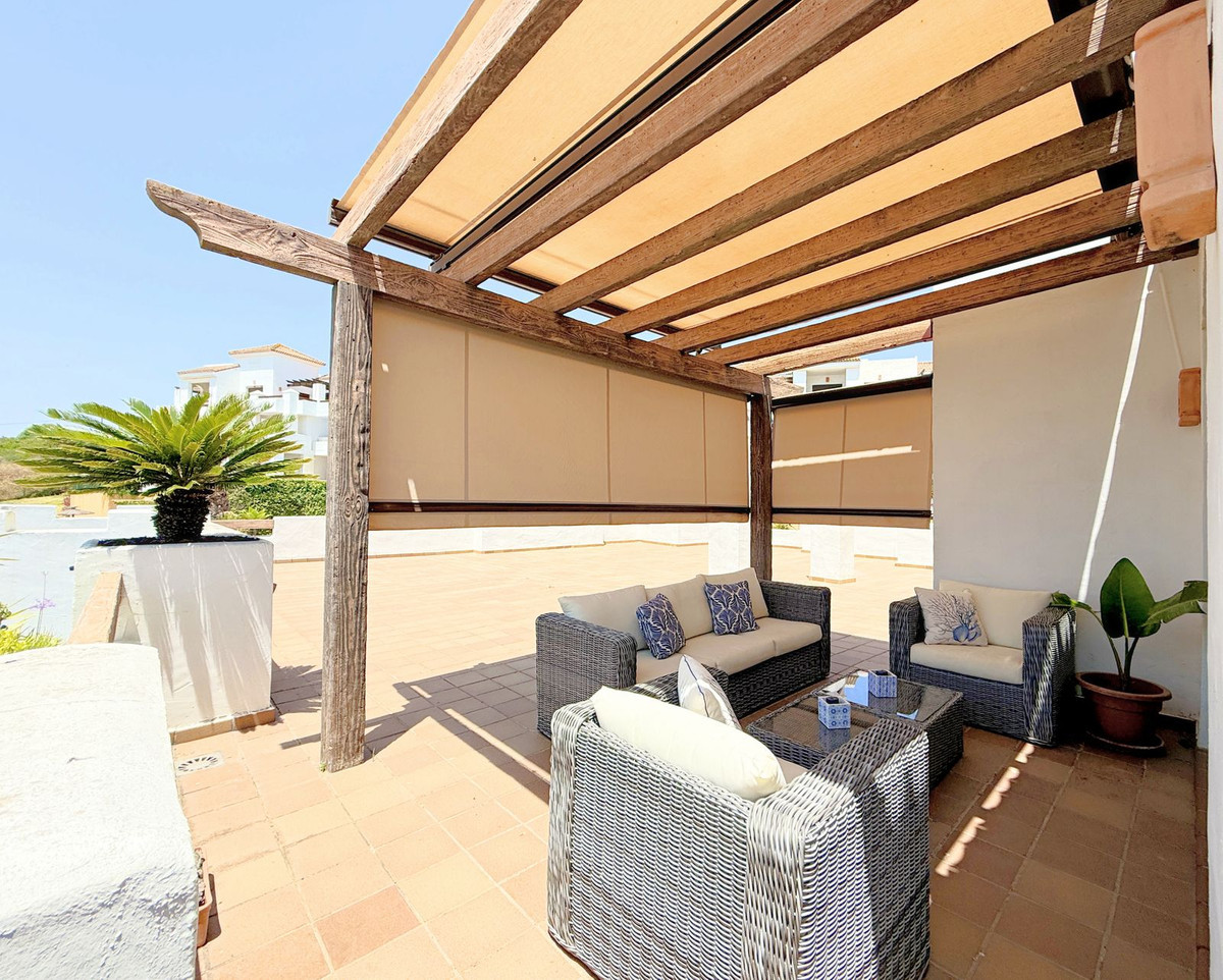 Se vende Ático de 2 dormitorios en Costa Del Sol, Cadiz, España