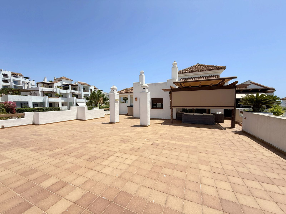 Se vende Ático de 2 dormitorios en Costa Del Sol, Cadiz, España