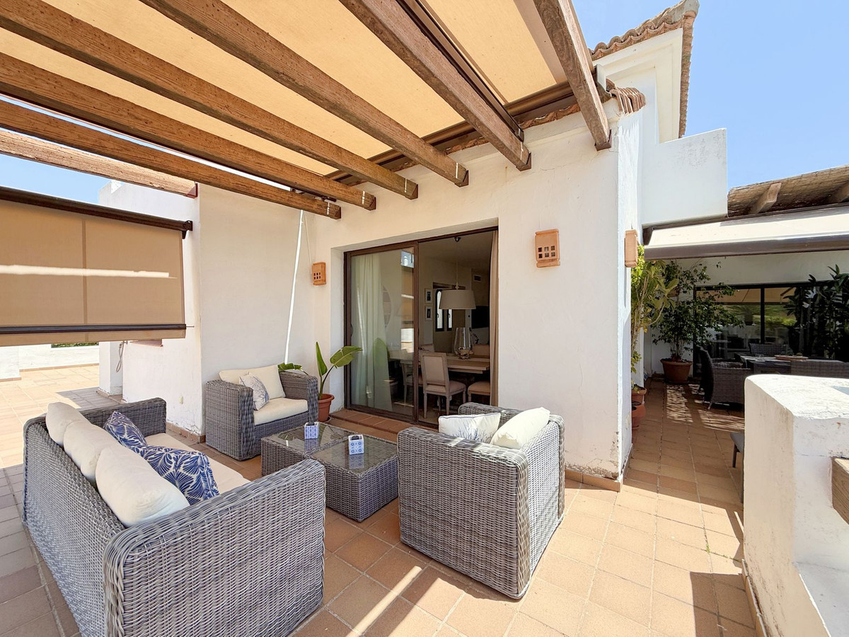 Se vende Ático de 2 dormitorios en Costa Del Sol, Cadiz, España