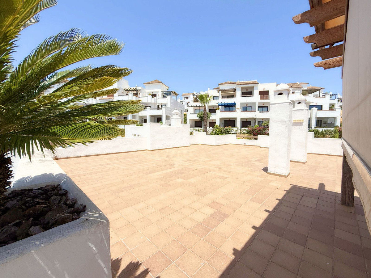Se vende Ático de 2 dormitorios en Costa Del Sol, Cadiz, España