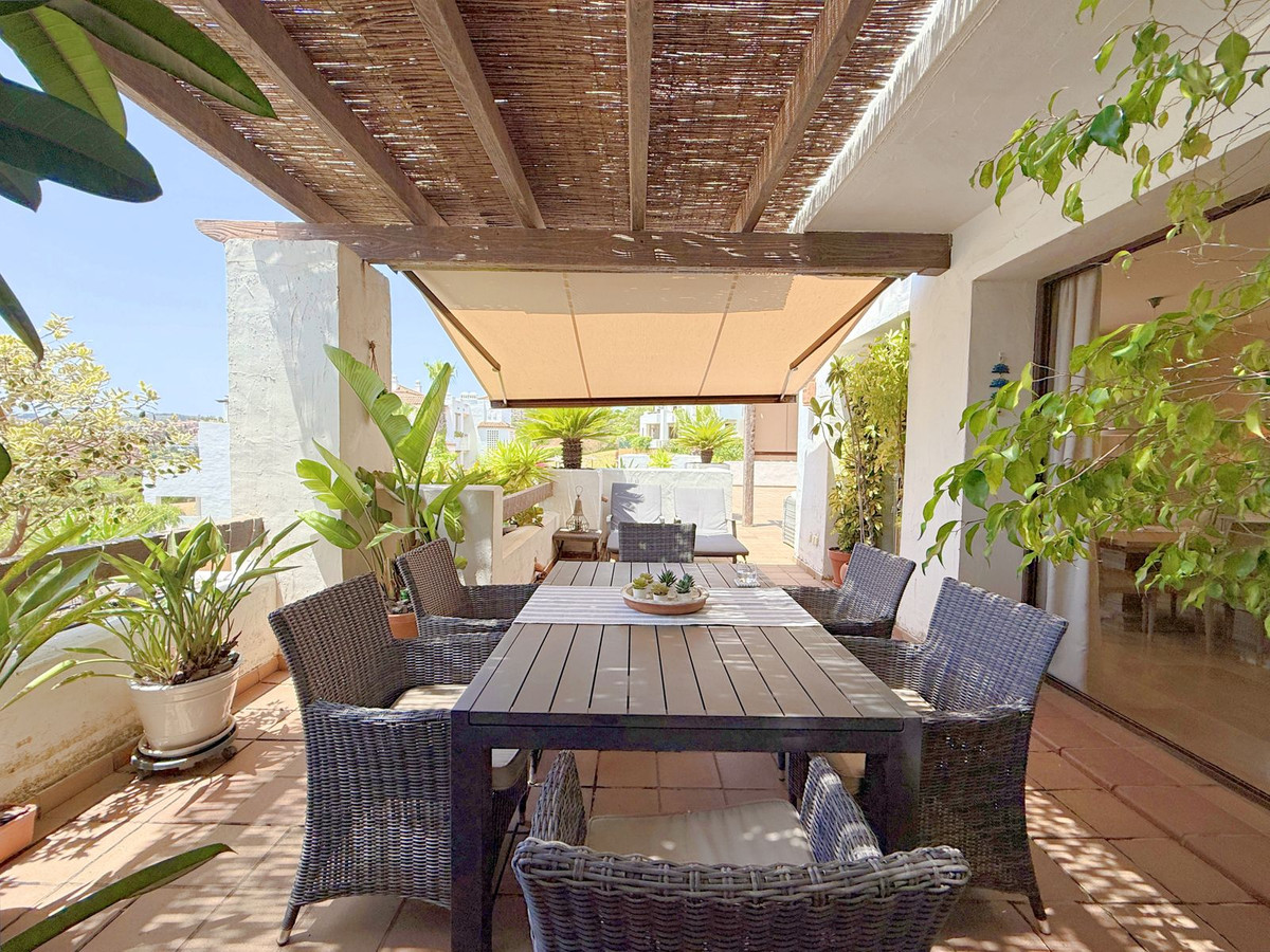Se vende Ático de 2 dormitorios en Costa Del Sol, Cadiz, España