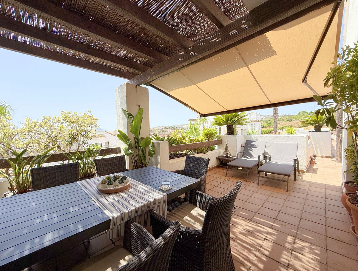 Se vende Ático de 2 dormitorios en Costa Del Sol, Cadiz, España
