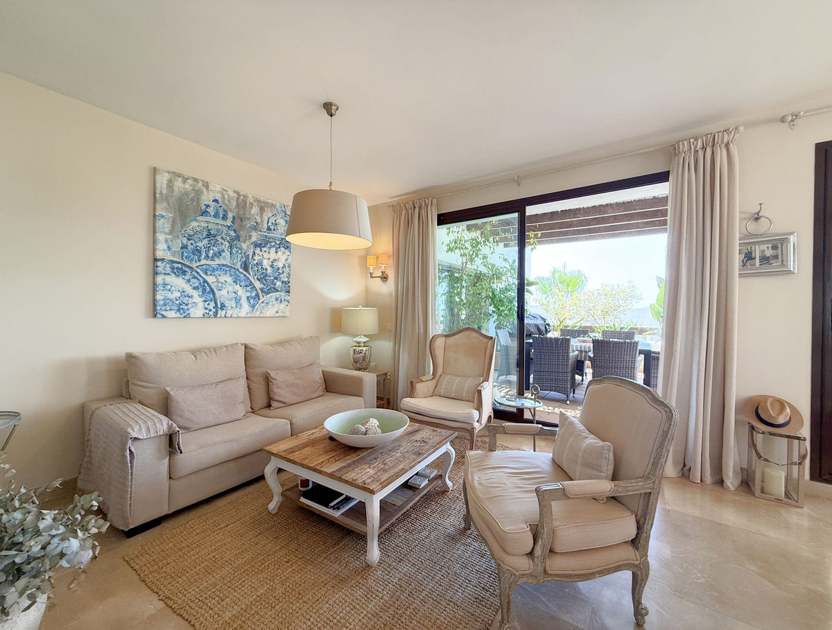Se vende Ático de 2 dormitorios en Costa Del Sol, Cadiz, España