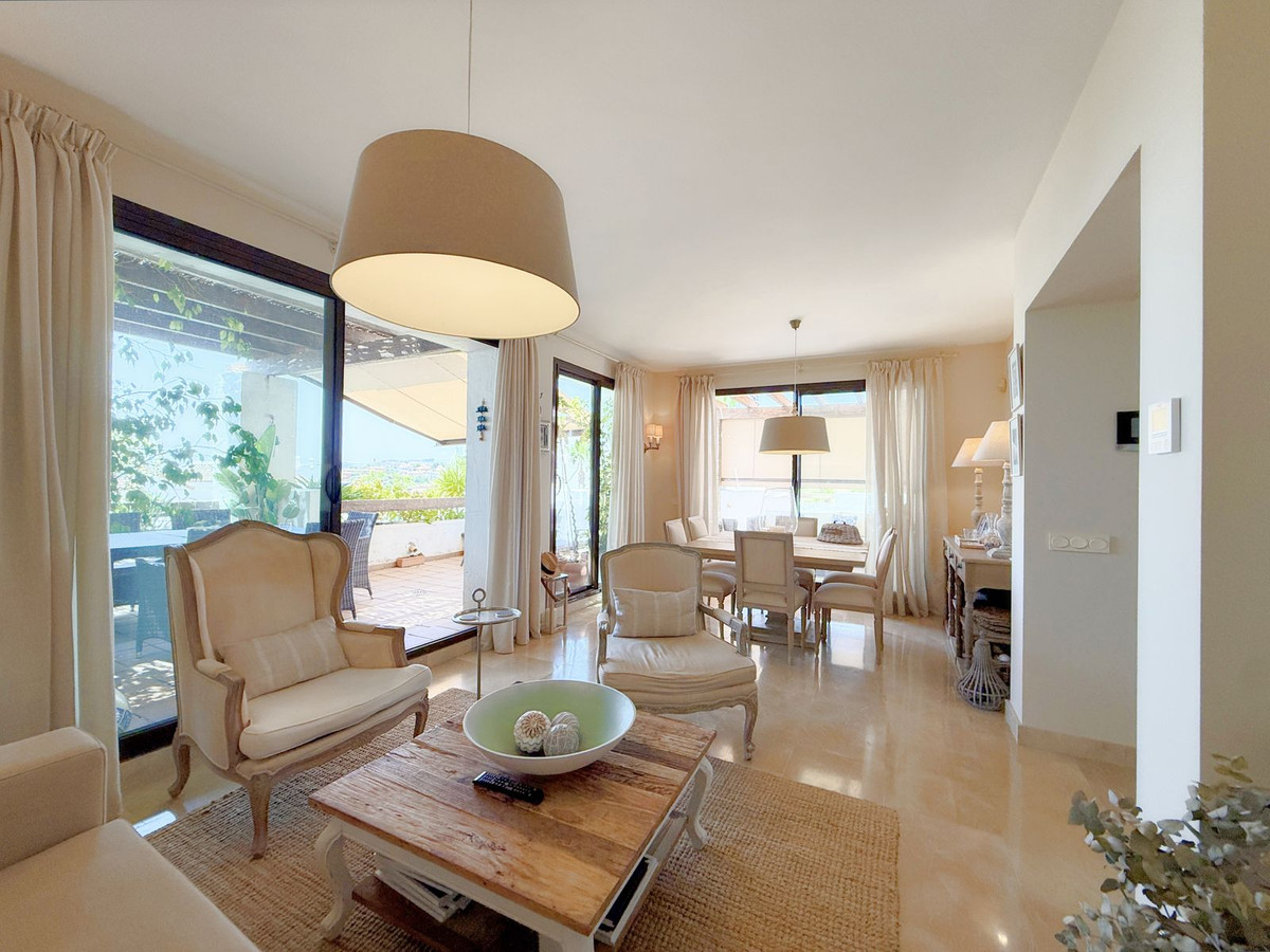 Se vende Ático de 2 dormitorios en Costa Del Sol, Cadiz, España