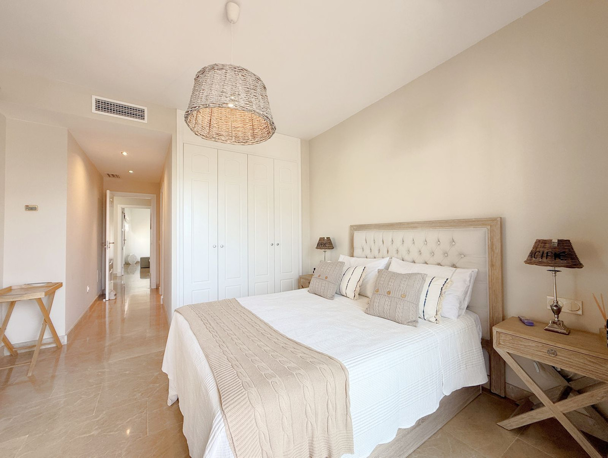 Se vende Ático de 2 dormitorios en Costa Del Sol, Cadiz, España