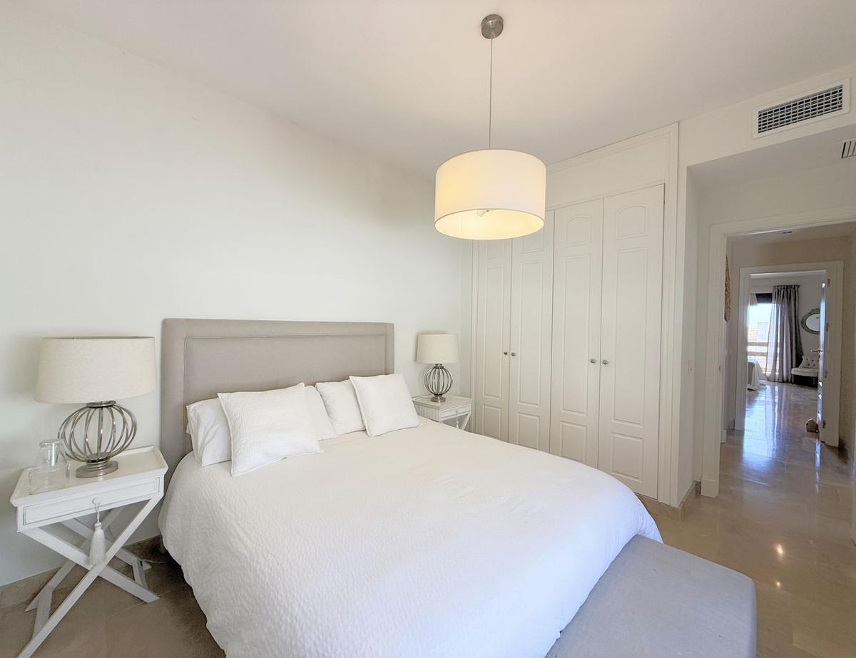 Se vende Ático de 2 dormitorios en Costa Del Sol, Cadiz, España