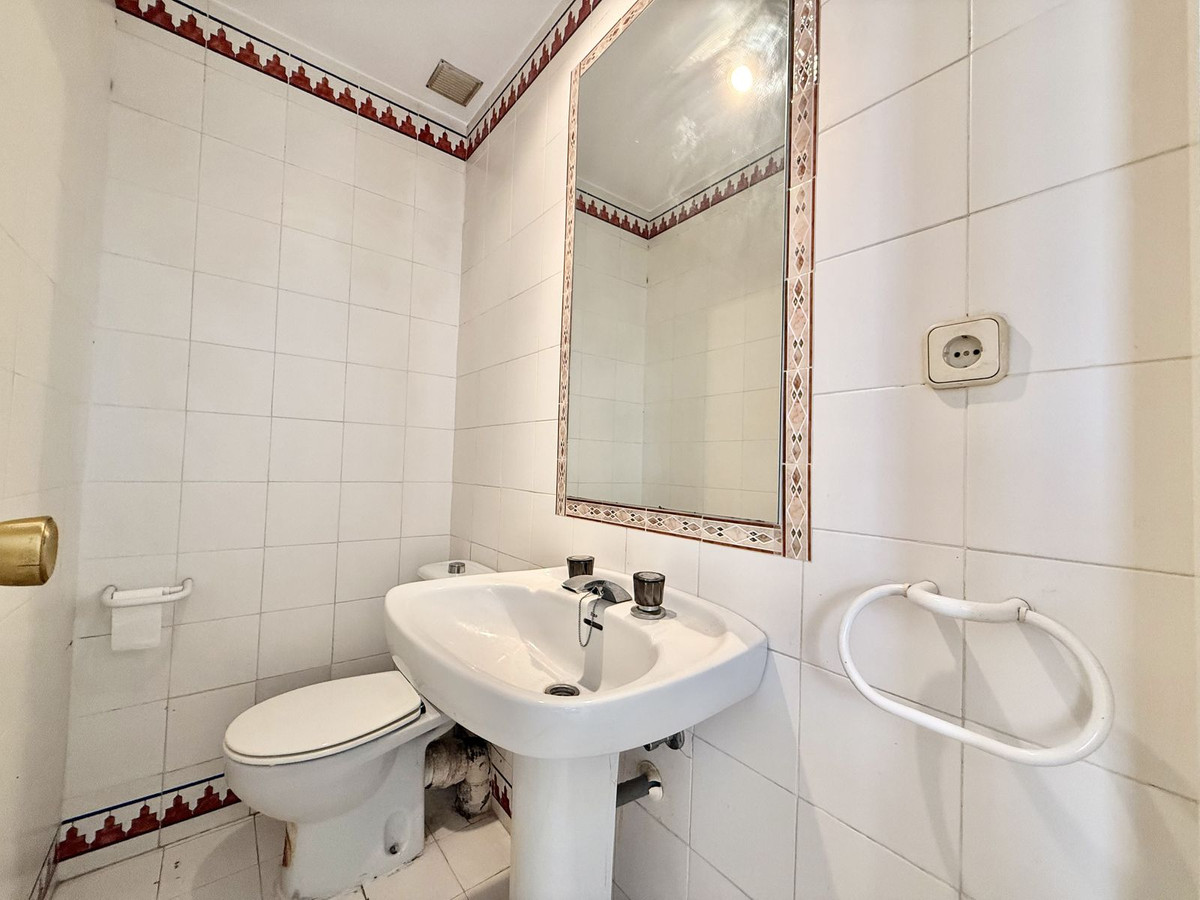 3 Bed Townhouse for sale in Nueva Andalucía Costa Del Sol, Málaga, Spain