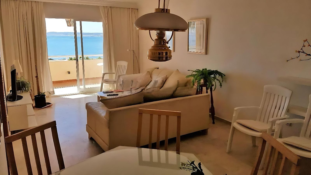 2 Bed Apartment for sale in Estepona Costa Del Sol, Málaga, Spain