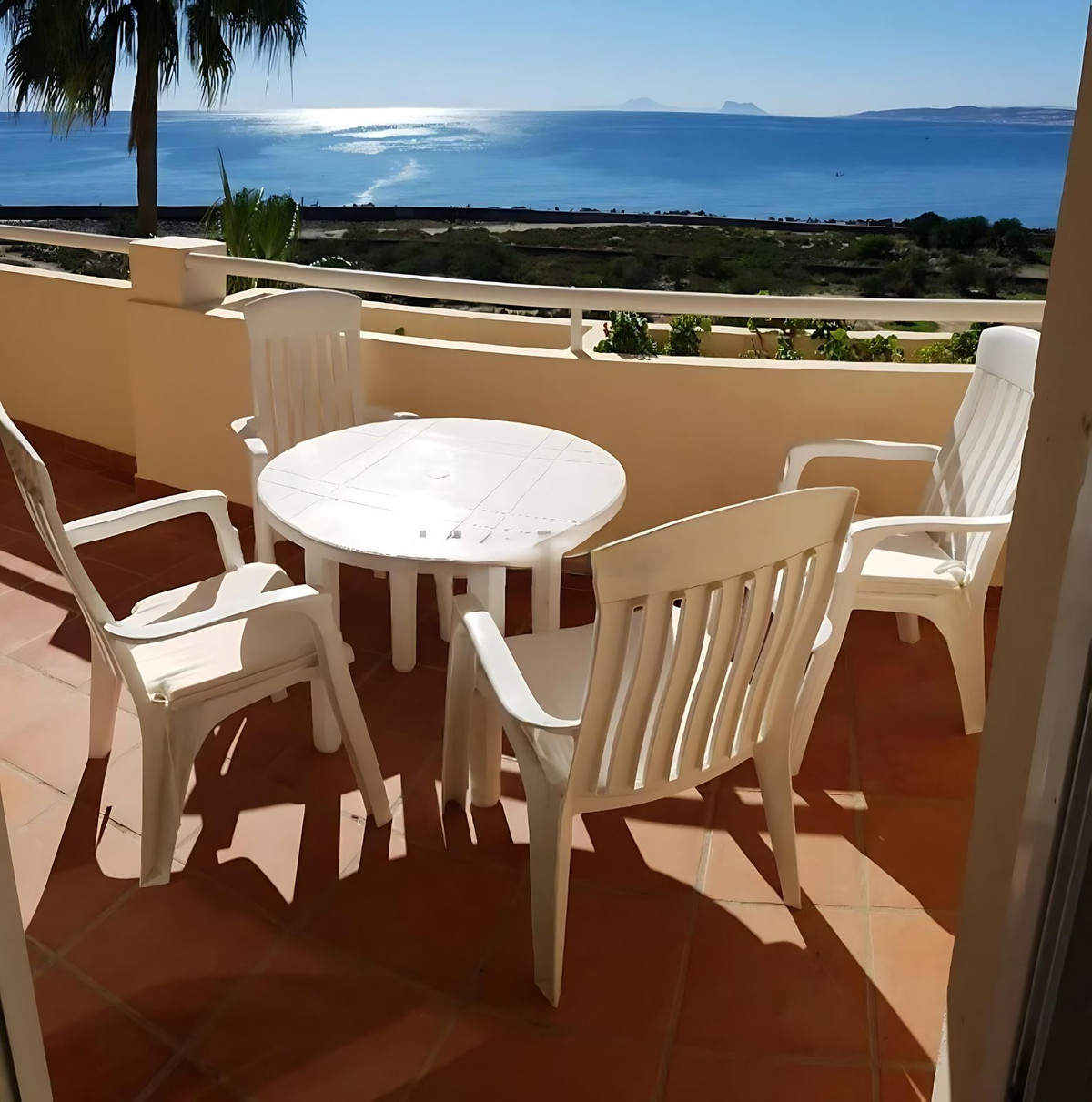 2 Bed Apartment for sale in Estepona Costa Del Sol, Málaga, Spain