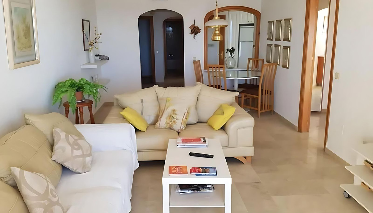 2 Bed Apartment for sale in Estepona Costa Del Sol, Málaga, Spain