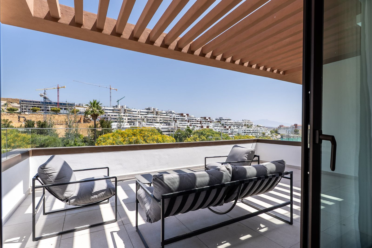 3 Bed Apartment for sale in Estepona Costa Del Sol, Málaga, Spain