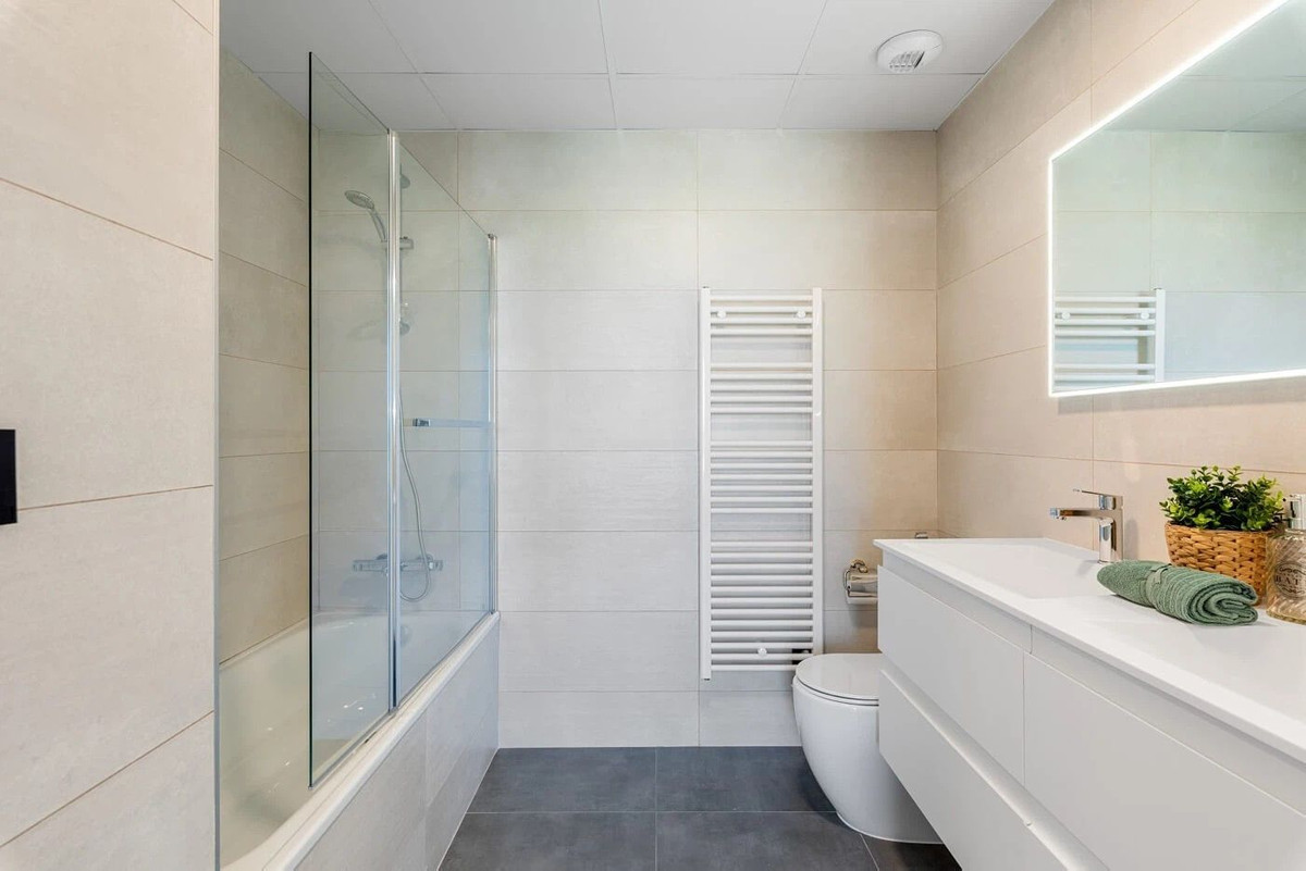 3 Bed Apartment for sale in Calpe Costa Blanca, Alicante, Spain
