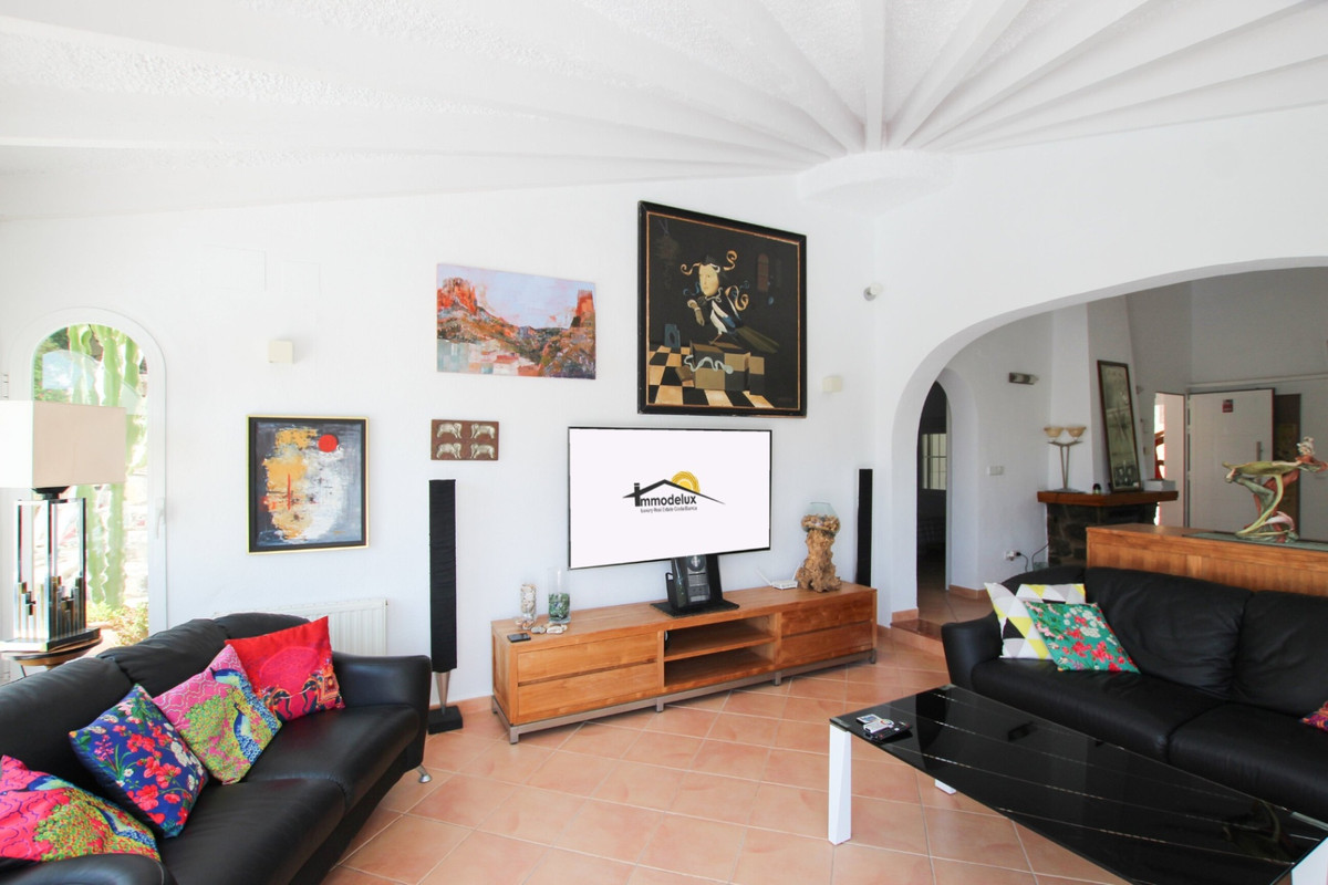 Se vende Villa - Chalet de 4 dormitorios en Costa Blanca, Alicante, España