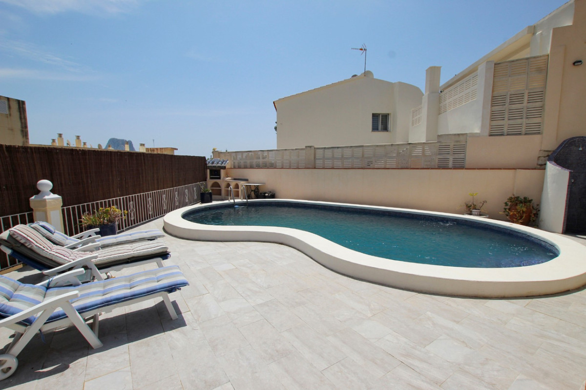 Se vende Villa - Chalet de 4 dormitorios en Costa Blanca, Alicante, España