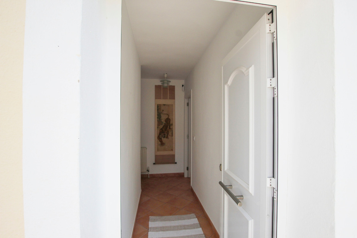 Se vende Villa - Chalet de 4 dormitorios en Costa Blanca, Alicante, España