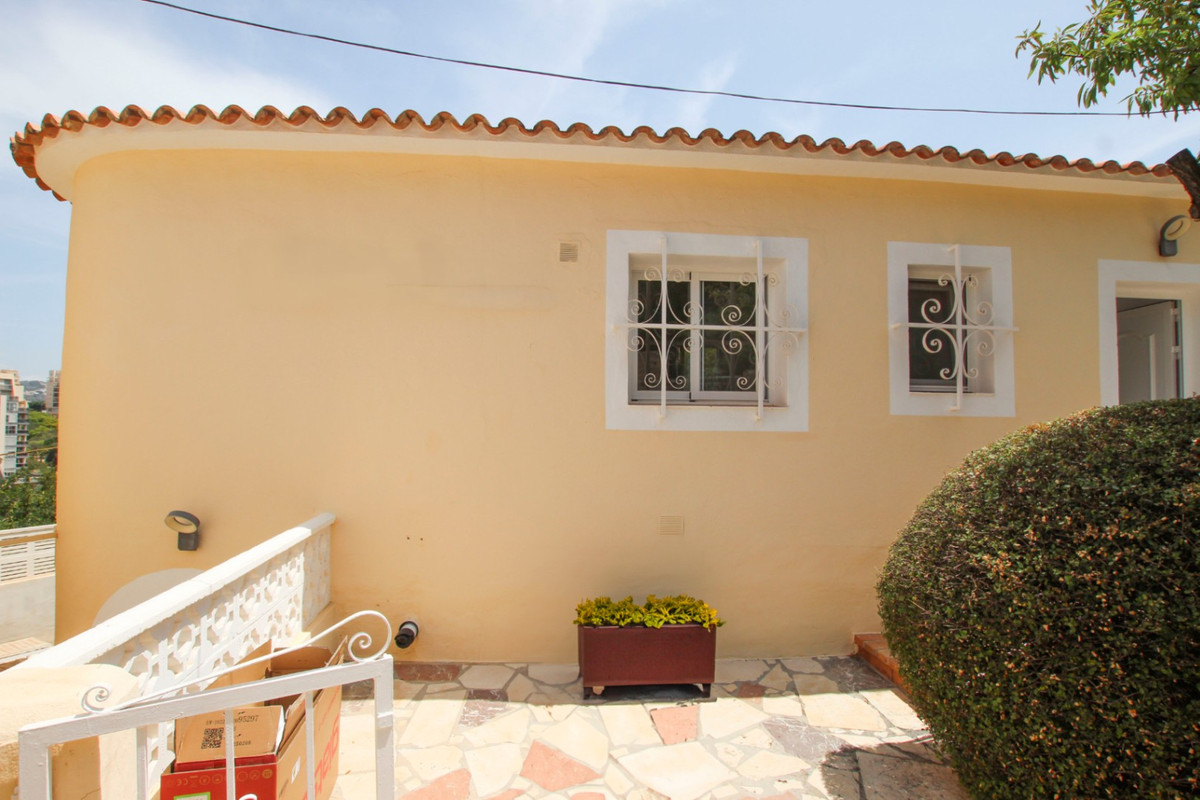 Se vende Villa - Chalet de 4 dormitorios en Costa Blanca, Alicante, España