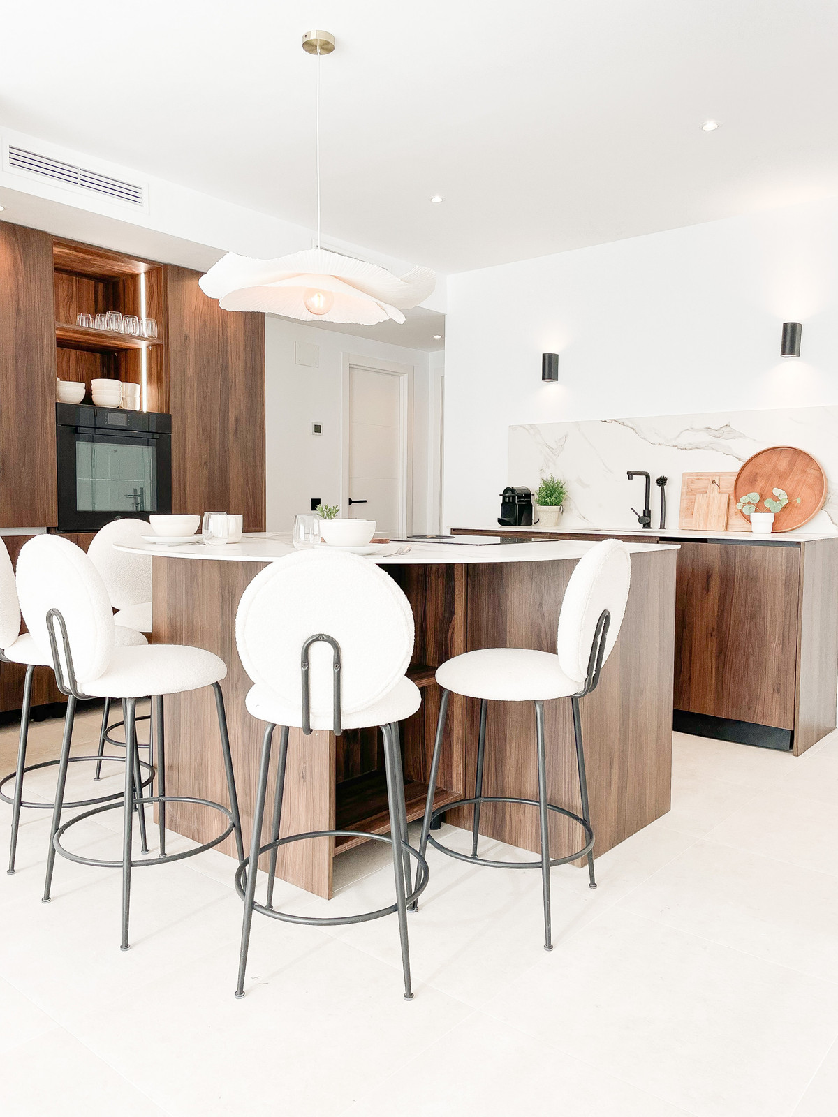 3 Bed Apartment for sale in La Quinta Costa Del Sol, Málaga, Spain