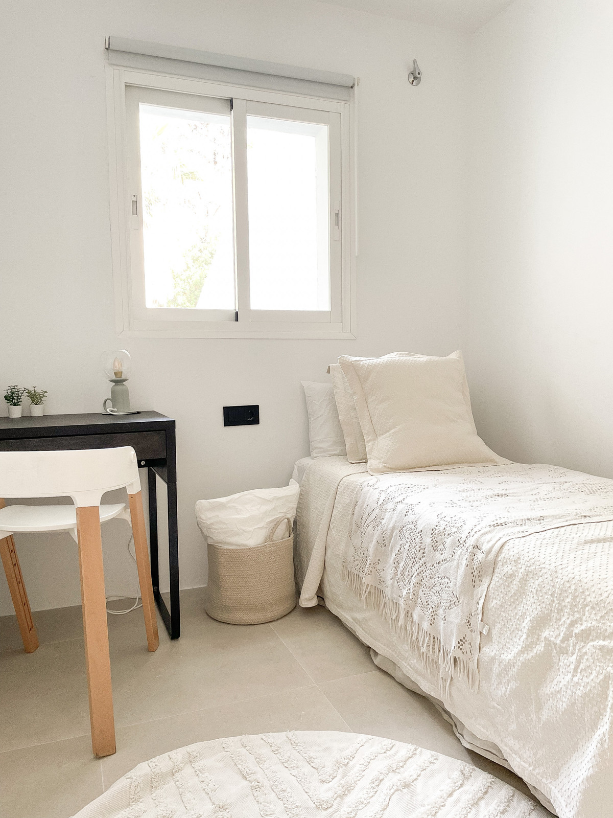 3 Bed Apartment for sale in La Quinta Costa Del Sol, Málaga, Spain