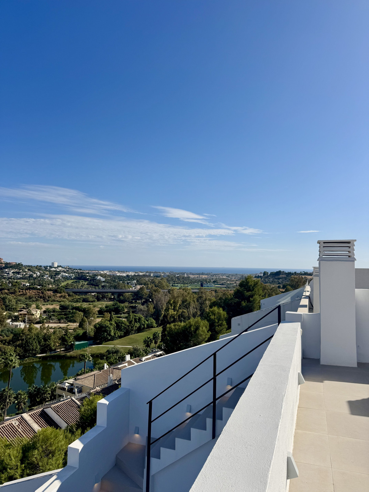 3 Bed Apartment for sale in La Quinta Costa Del Sol, Málaga, Spain
