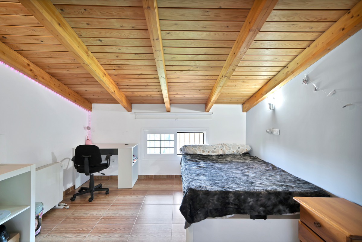 Se vende Villa - Chalet de 7 dormitorios en Costa Del Sol, Málaga, España