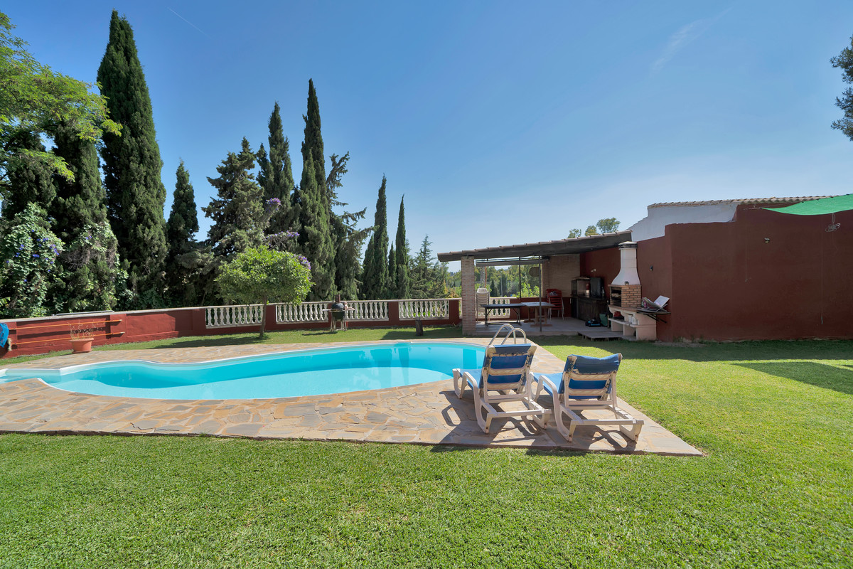 Se vende Villa - Chalet de 7 dormitorios en Costa Del Sol, Málaga, España