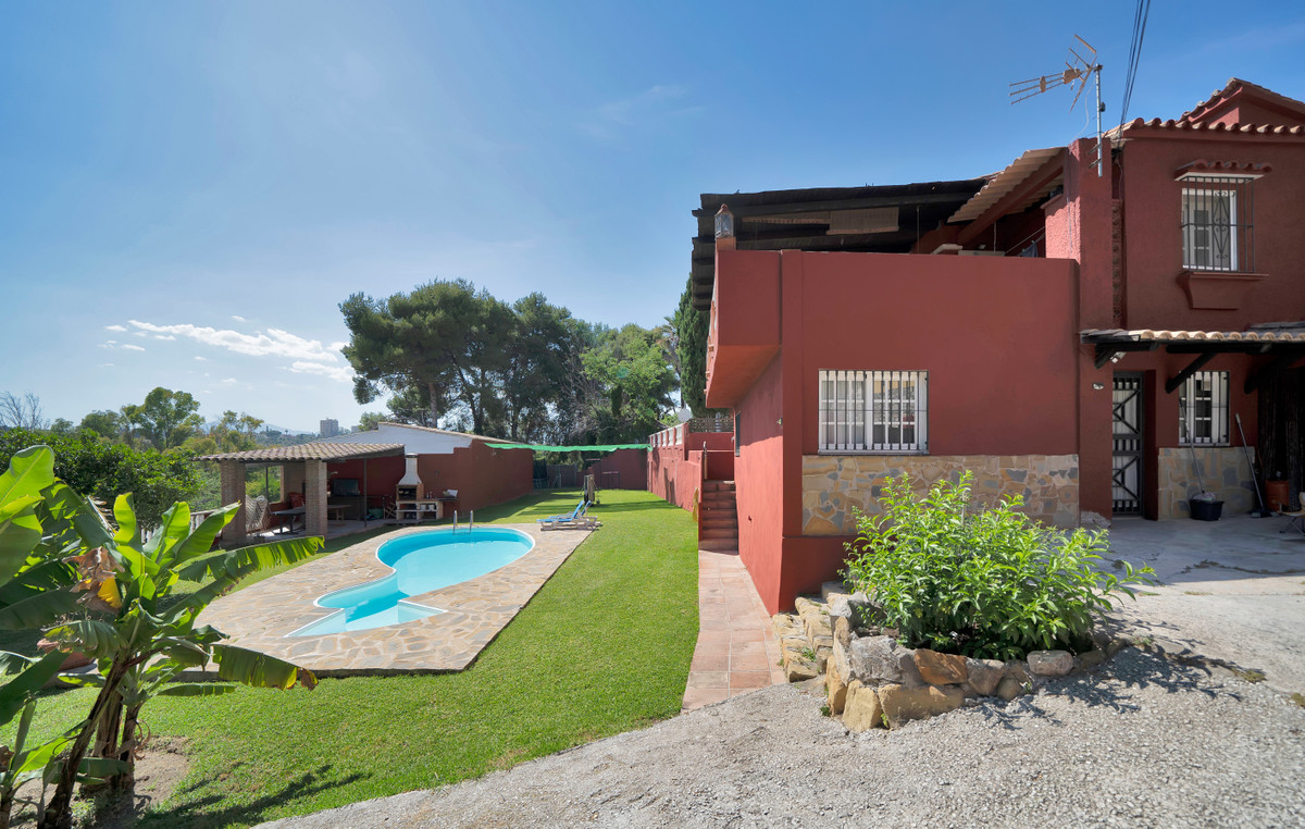 Se vende Villa - Chalet de 7 dormitorios en Costa Del Sol, Málaga, España