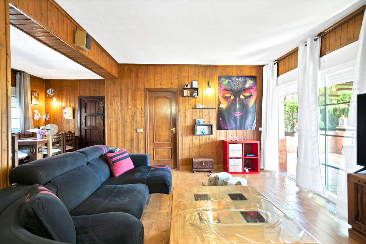 Se vende Villa - Chalet de 7 dormitorios en Costa Del Sol, Málaga, España