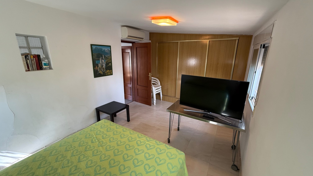 Se vende Villa - Chalet de 4 dormitorios en Costa Blanca, Alicante, España