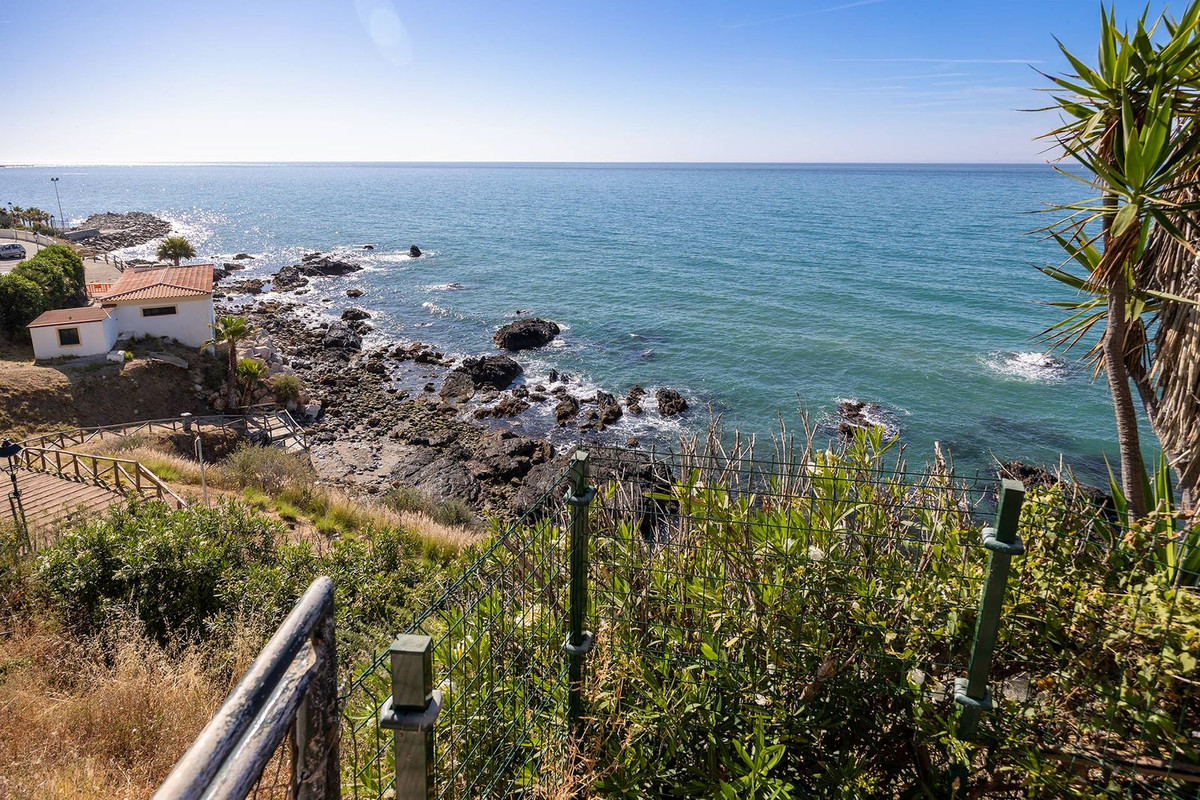 Apartment for sale in Torremuelle Costa Del Sol, Málaga, Spain