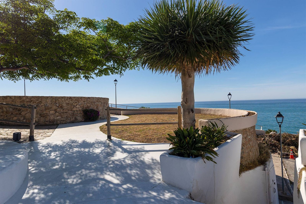 Apartment for sale in Torremuelle Costa Del Sol, Málaga, Spain